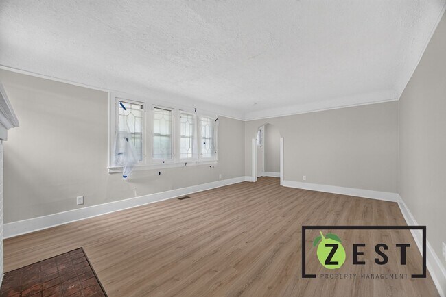 Foto del edificio - 12772 Griggs St