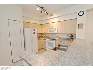 Building Photo - 1190 Reserve Way