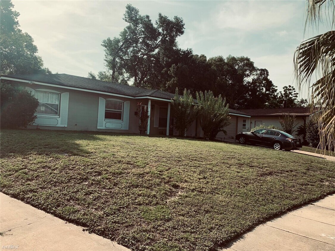 Primary Photo - 3 br, 2 bath House - 603 R Dearborn Avenue