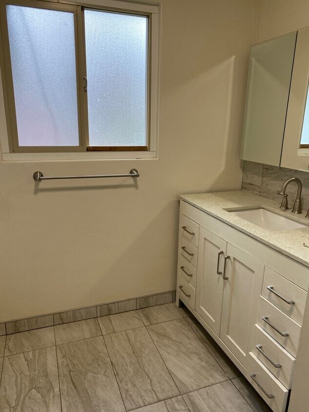 Foto del edificio - 1516 Scenic Dr