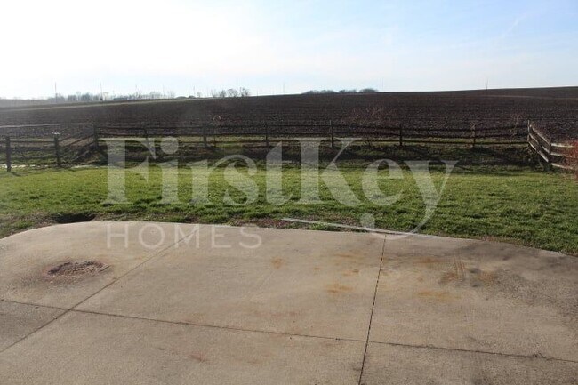 Foto del edificio - 10 S Burkhart Dr