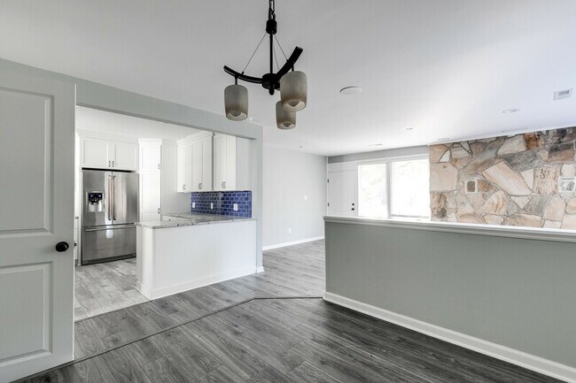 Building Photo - 912 Westham Pkwy