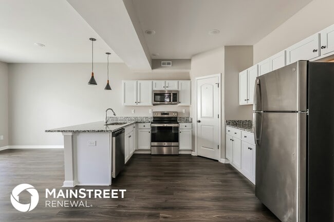 Building Photo - 2058 Hoosier Way