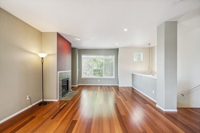 Foto del edificio - 16884 NW Shadow Hills Ln