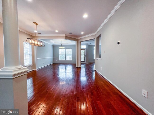 Foto del edificio - 3909 Beeker Mill Pl