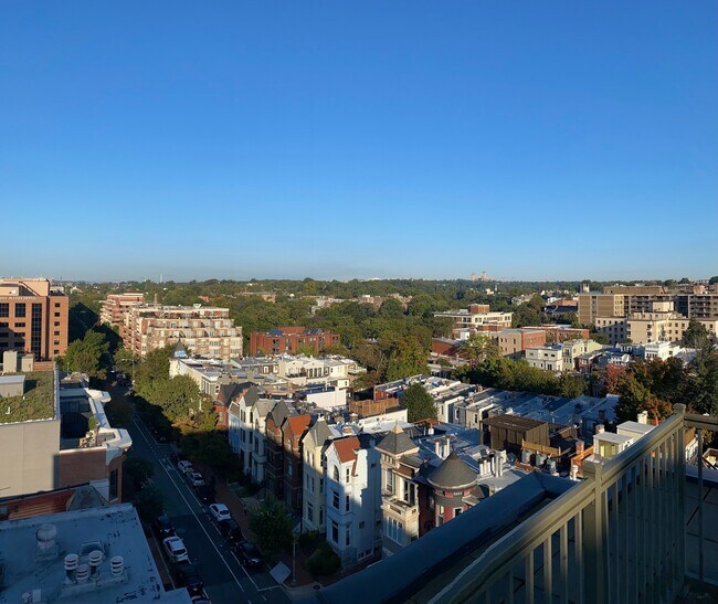Foto del edificio - 1280 21st St NW