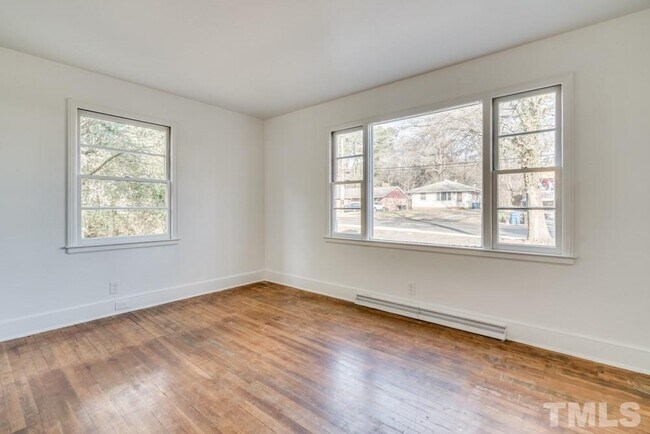 Building Photo - 520 E Geer St