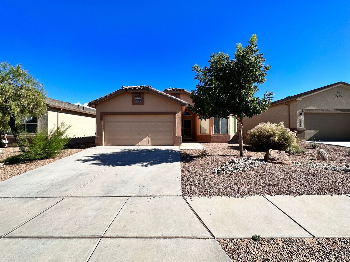 Foto principal - MOVE IN SPECIAL! 1/2 off 2nd months rent! ...