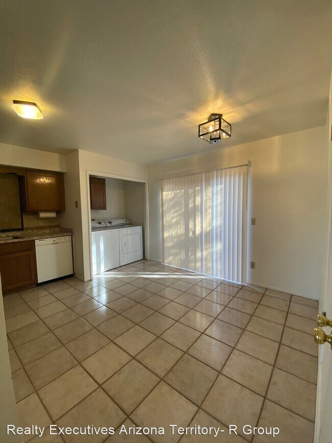 2 br, 1 bath House - 5758 E 24th Street - 4