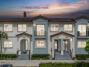 Building Photo - 3654 SW 61st Ter