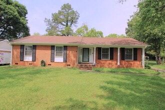 Building Photo - 5910 Red Carriage Ln