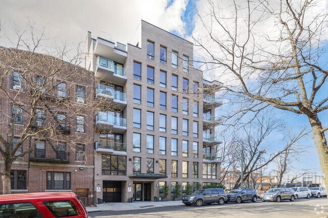 Building Photo - 998-1000 Union St