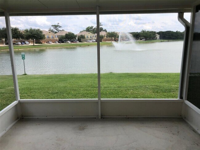 Building Photo - 1646 Scarlet Oak Loop