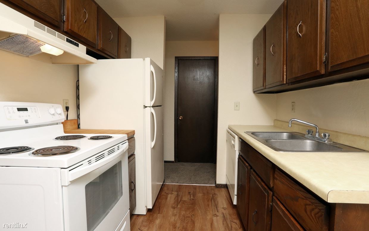 Foto principal - 1167 N Shore Dr