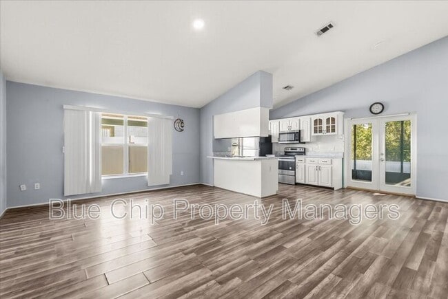 Foto del edificio - 2229 Hannah Ln