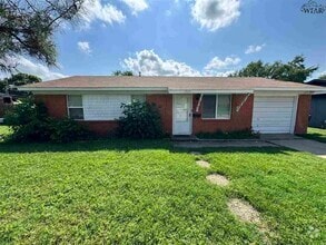 Building Photo - 1702 Cimarron Trail