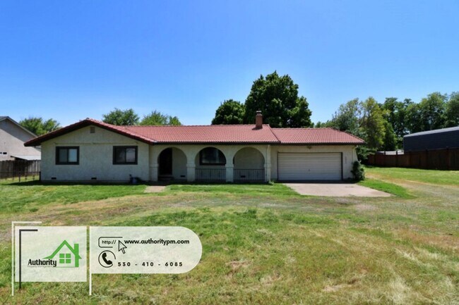 Building Photo - 6825 Mullen parkway,  Covered patio, Large...