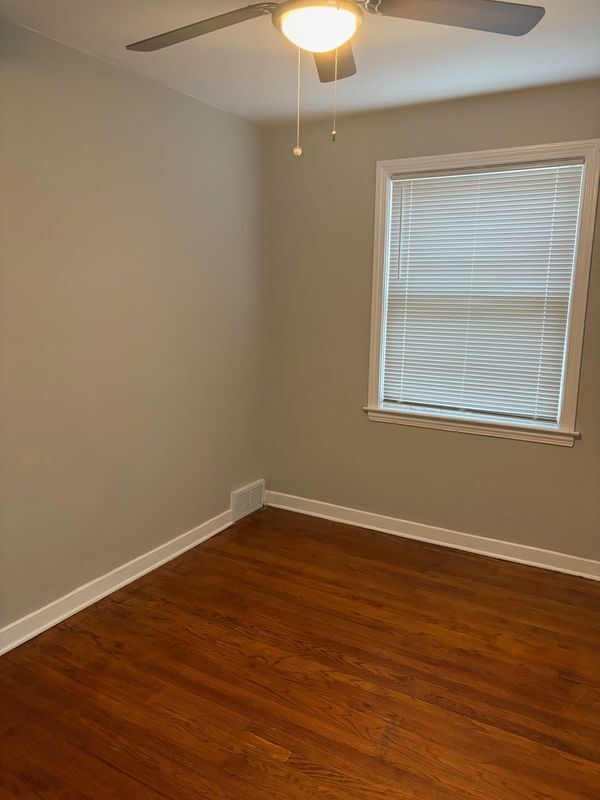 Foto del edificio - 4957 Hull St