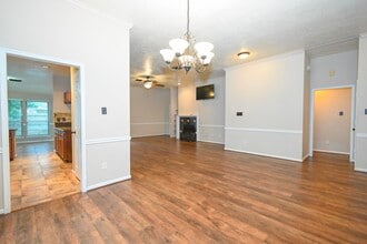 Building Photo - 16302 Ash Point Ln