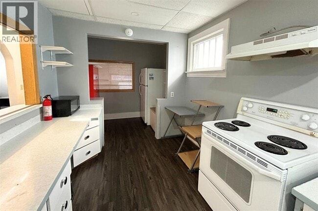 Photo du bâtiment - 483 East Street N