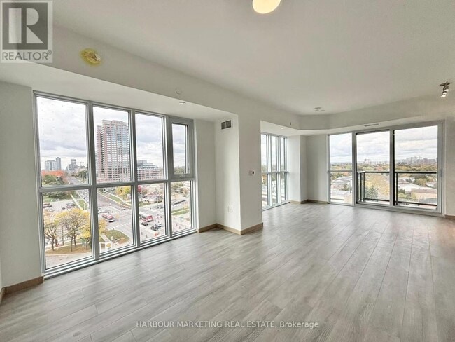 Photo du bâtiment - 3421 Sheppard Ave E