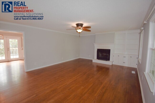 Foto del edificio - Amazing 4 bd 3 bath home! Fenced in yard, Attached garage and Bonus room, washer and dryer included!