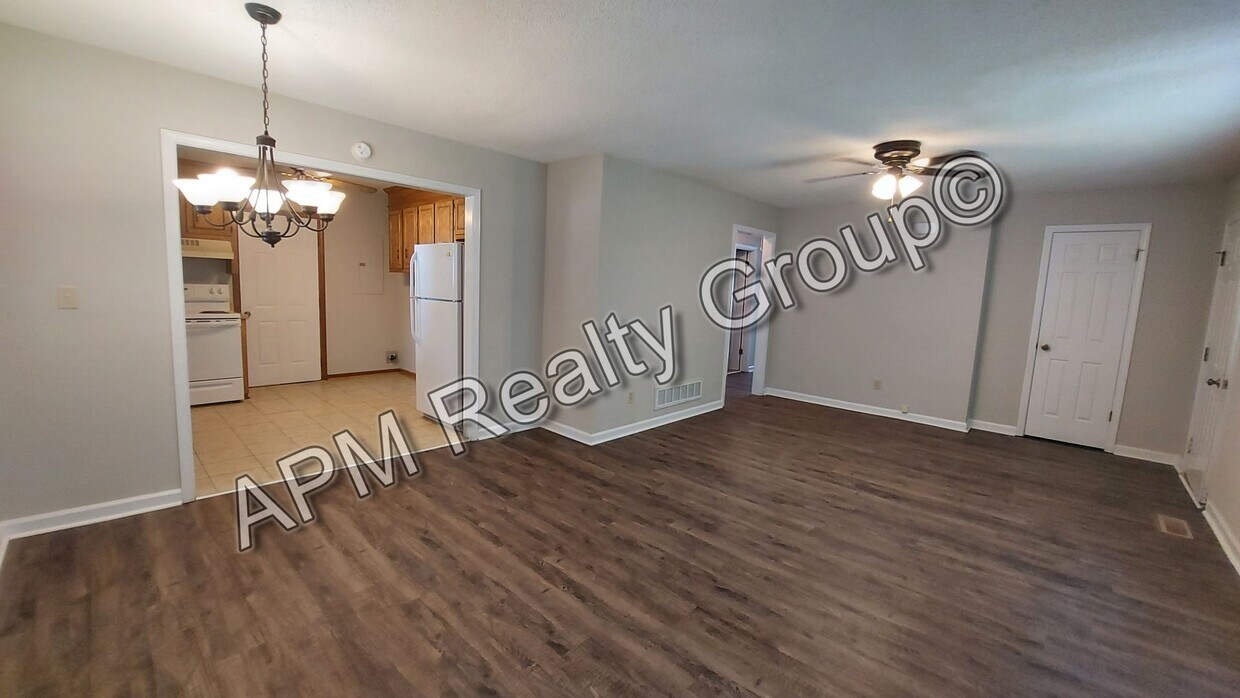 Primary Photo - Three-bedroom house in Irmo