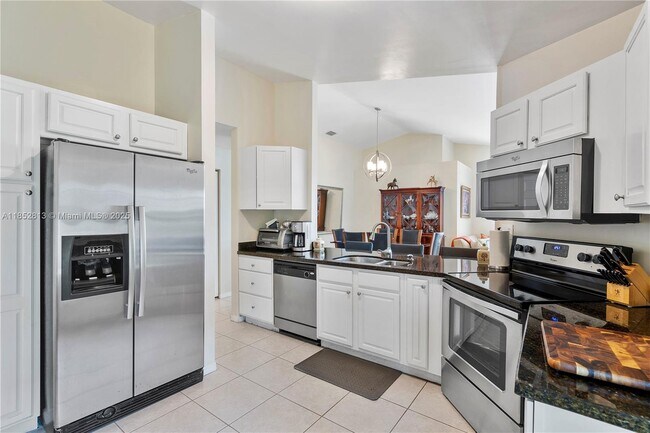 Foto del edificio - 12077 SW 7th St