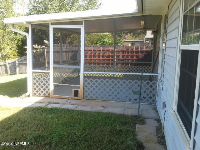 Building Photo - 9340 Mill Springs Dr