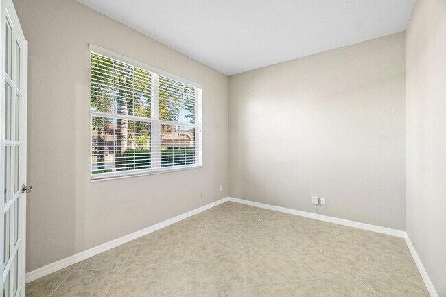 Foto del edificio - 10636 Ivanhoe Ln