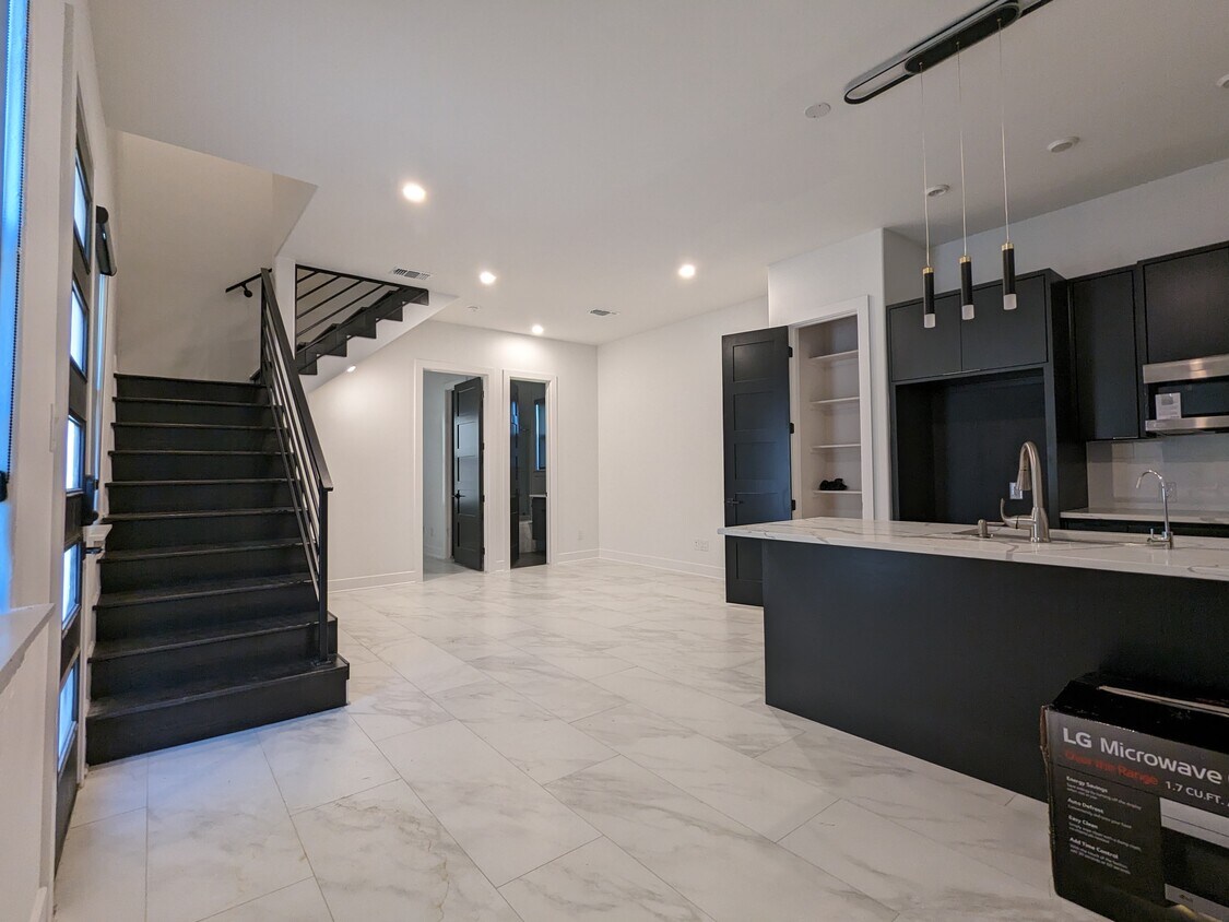 Foto principal - 109 Nash Dr