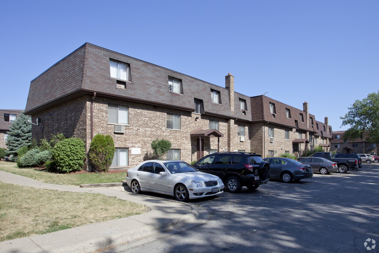Building Photo - 543 Dempster St