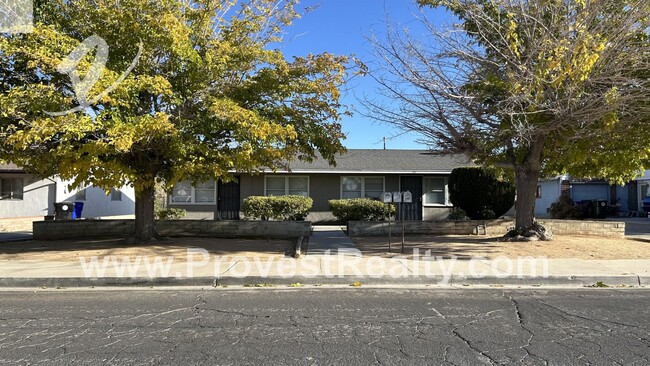 Foto del edificio - Charming 1 Bedroom 1 Bathroom Victorville ...