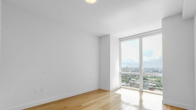 Foto del edificio - 33-34 Bond St