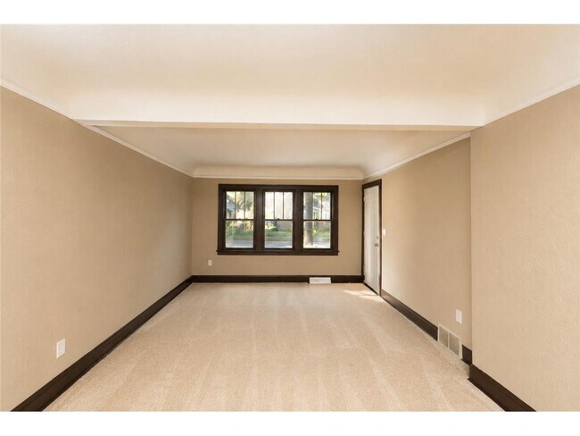 Foto del edificio - 3434 N Thomas Ave