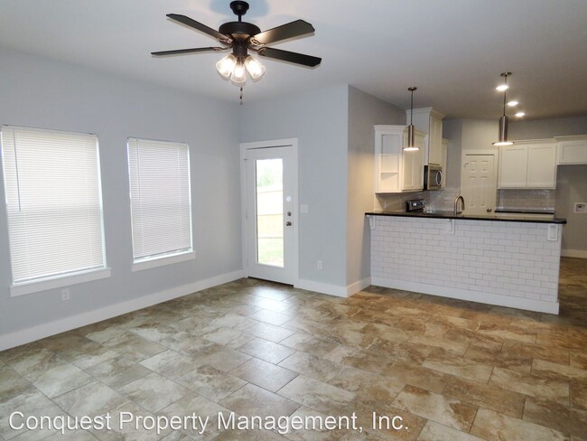 Building Photo - 2 br, 1 bath House - 22588 CR 157, Unit 1