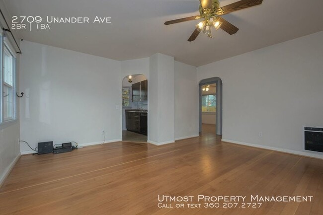 Building Photo - 2bd Bungalow Near Downtown Vancouver