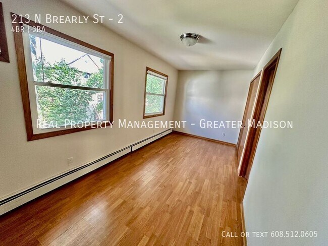Building Photo - 213 N Brearly St