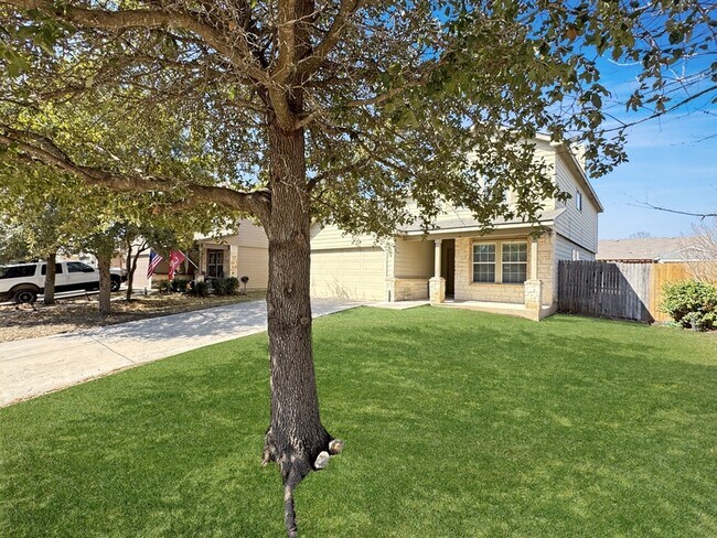 Foto del edificio - 8139 Ashwood Pointe