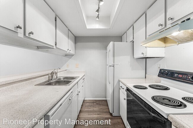 Foto del edificio - 3 br, 2 bath House - 7885 Barbara Ann Dr. #A