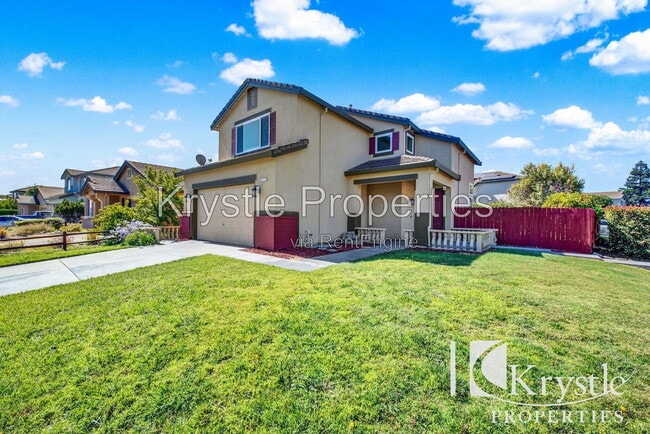 Building Photo - 824 Cedarcrest Dr
