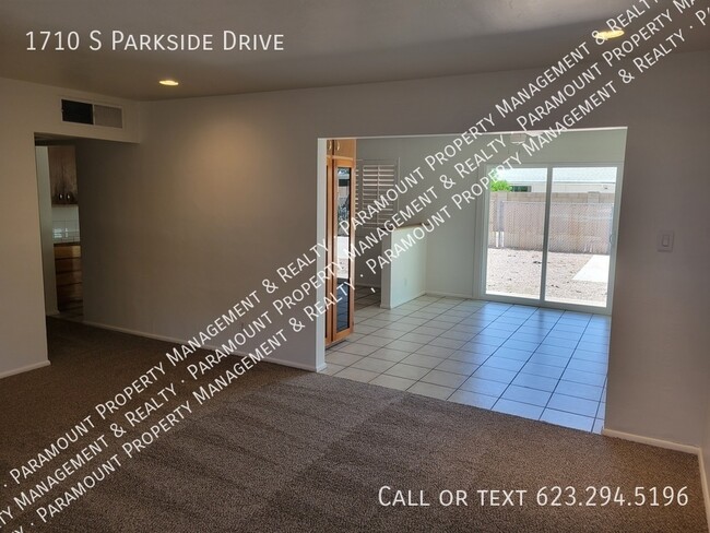 Building Photo - 3 Bed/2 Bath ready for immediate move in!