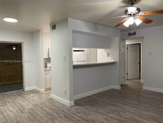 Building Photo - 15275 SW 107th Ln