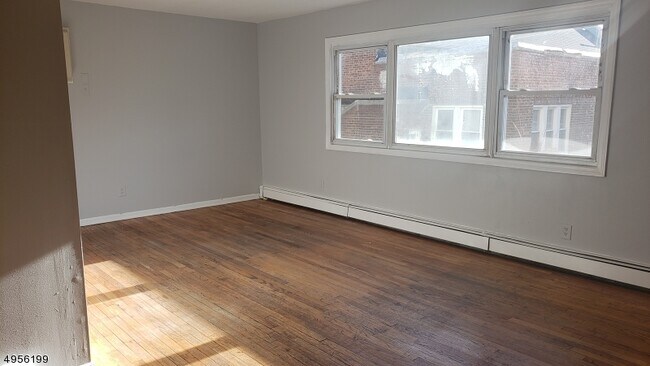 Building Photo - 6810 Palisade Ave