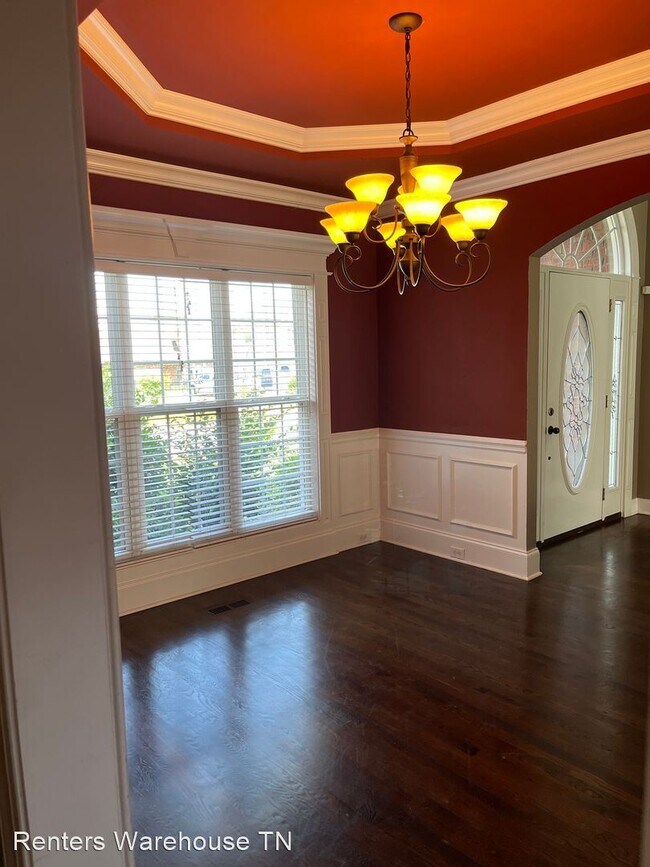 Building Photo - 4 br, 3 bath House - 2710 United Drive