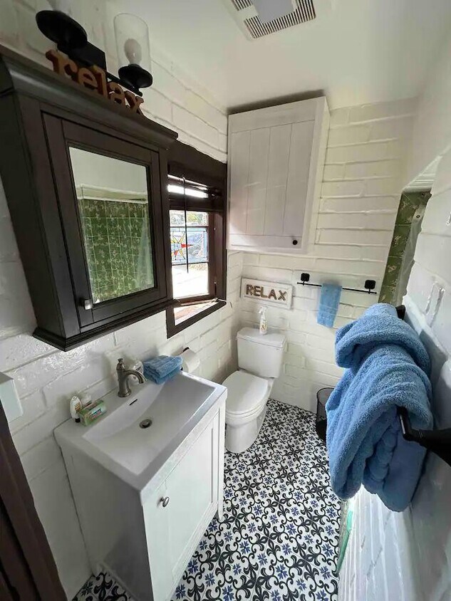 Foto principal - 2135 Coast Blvd
