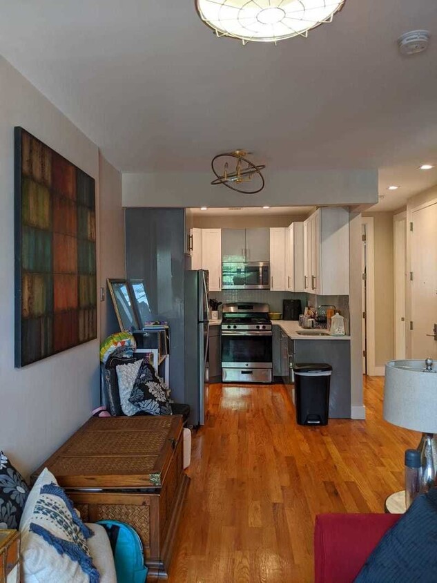 Primary Photo - 1030 Bedford Ave