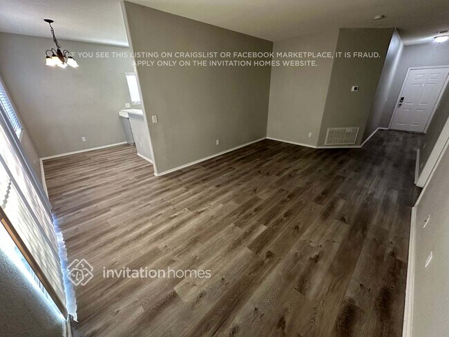 Foto del edificio - 833 E Minton St