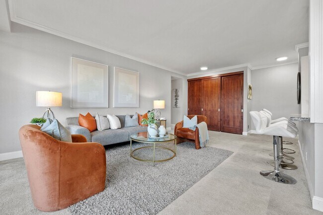 Foto del edificio - Silicon Valley living at its Finest.