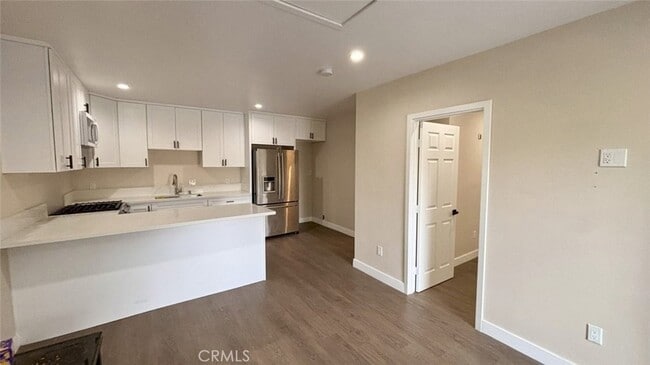 Building Photo - 9981 Stanwin Ave